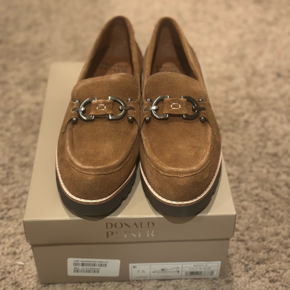 Donald J. Pliner Brown Suede Loafers sz 7.5